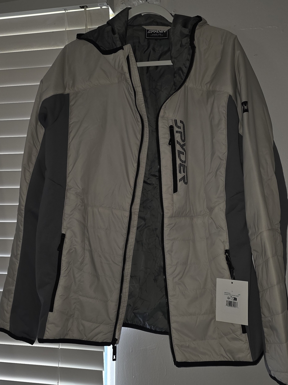 Spyder Women's Light Gray and Dark Gray Ski Jacket